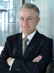 Prof. Dr. Hans-J�rg Bullinger